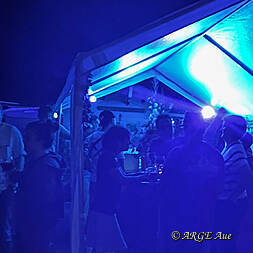 Beliebter Spot um spät Leute zu treffen: Unsere Hansa-Bar